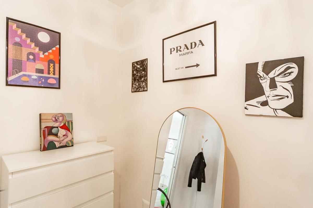Historic Center-navigli Private Terrace 4 Pax Wifi