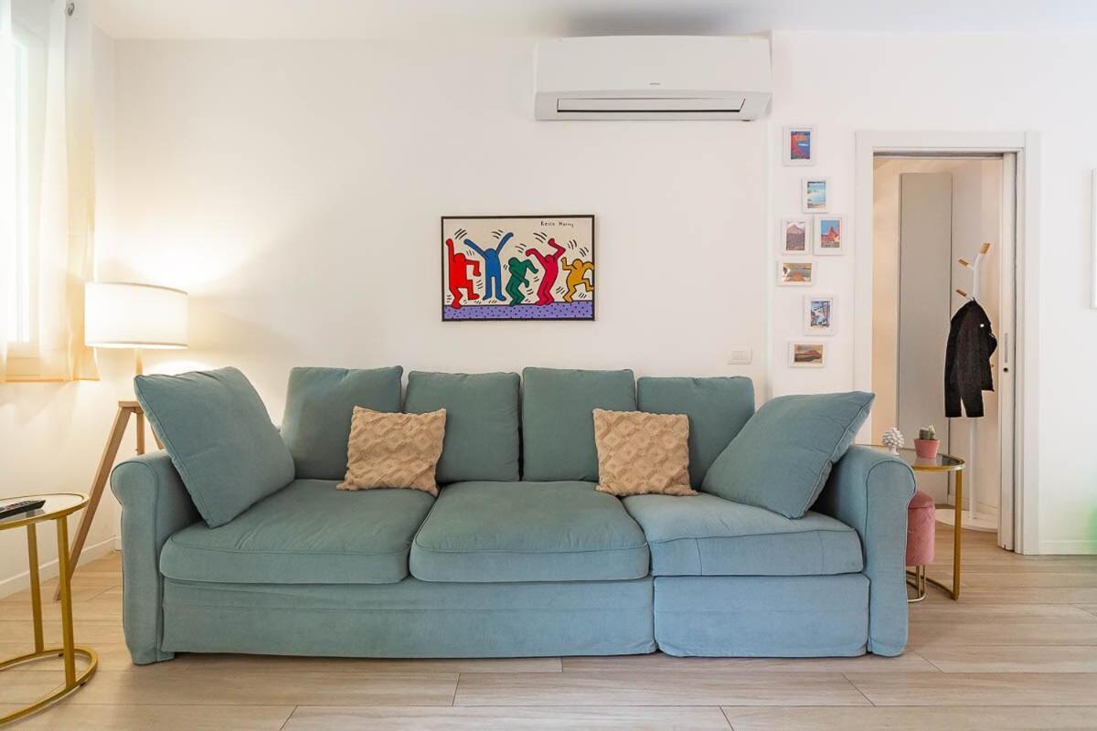 Apartment Historic Center-navigli Private Terrace 4 Pax Wifi