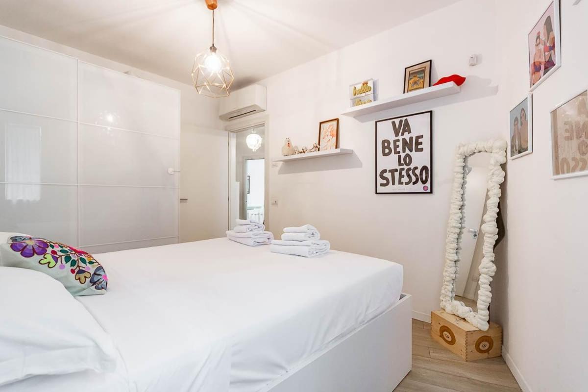 Historic Center-navigli Private Terrace 4 Pax Wifi Apartment *