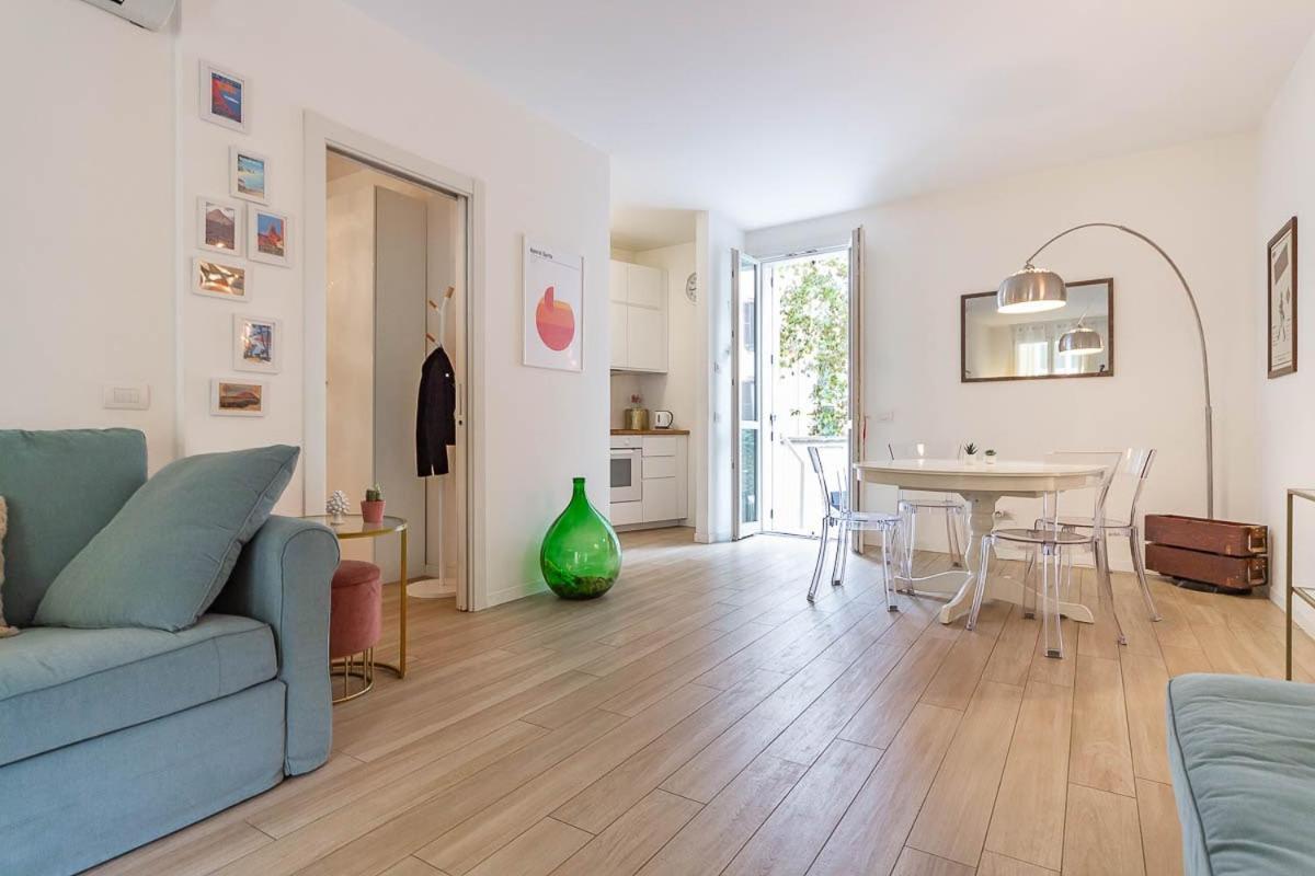 Historic Center-navigli Private Terrace 4 Pax Wifi Mailand